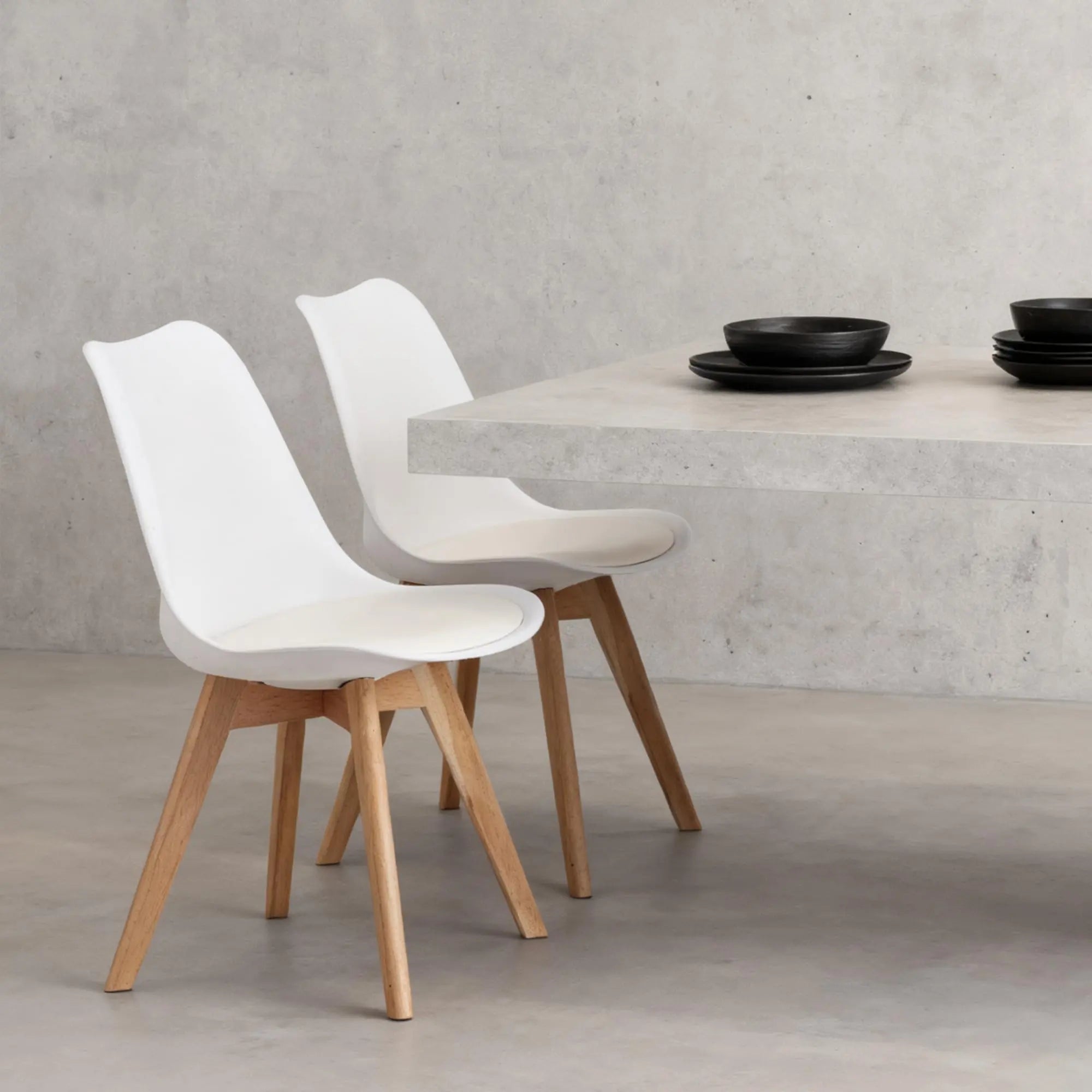 QIHAI Set of 4 Dining Chairs, Medieval Modern Style Dining Chairs for Kitchen and Dining Room, with Wooden Legs (White) QIHAI